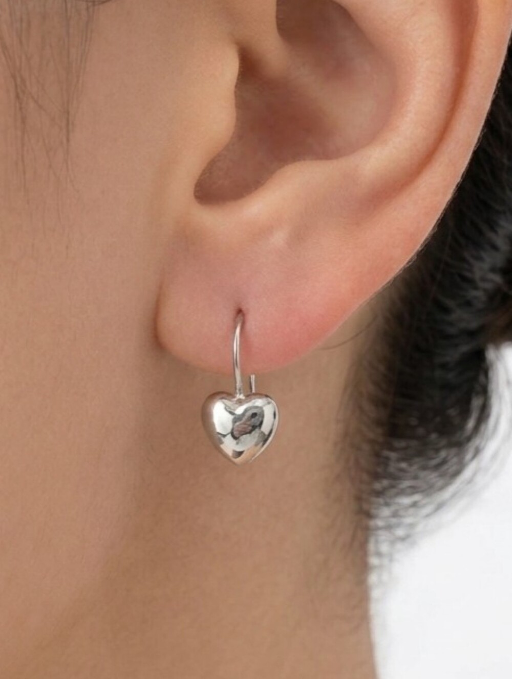 NWT Sterling Silver Heart Drop Earrings Feminine Minimalist Preppy Girlhoodcore